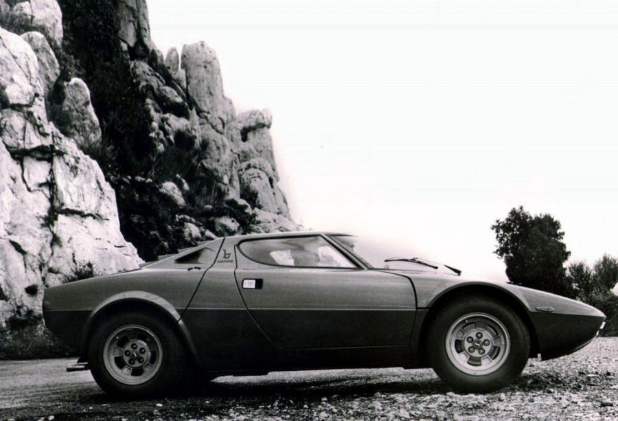  Lancia Stratos Rally Car 1972 года  (фото 32 из 44)